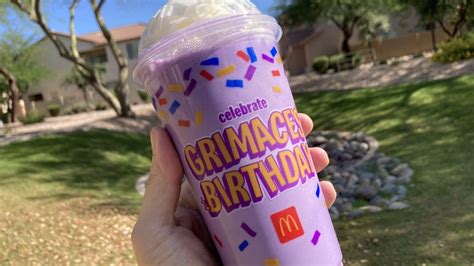 grimace shake slovenija|EASY Grimace Shake (Just Like McDonald's.